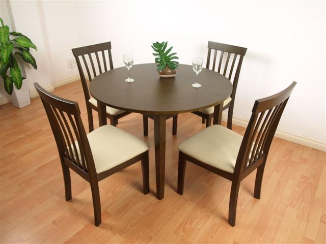 bàn ăn 4 ghế hình tròn